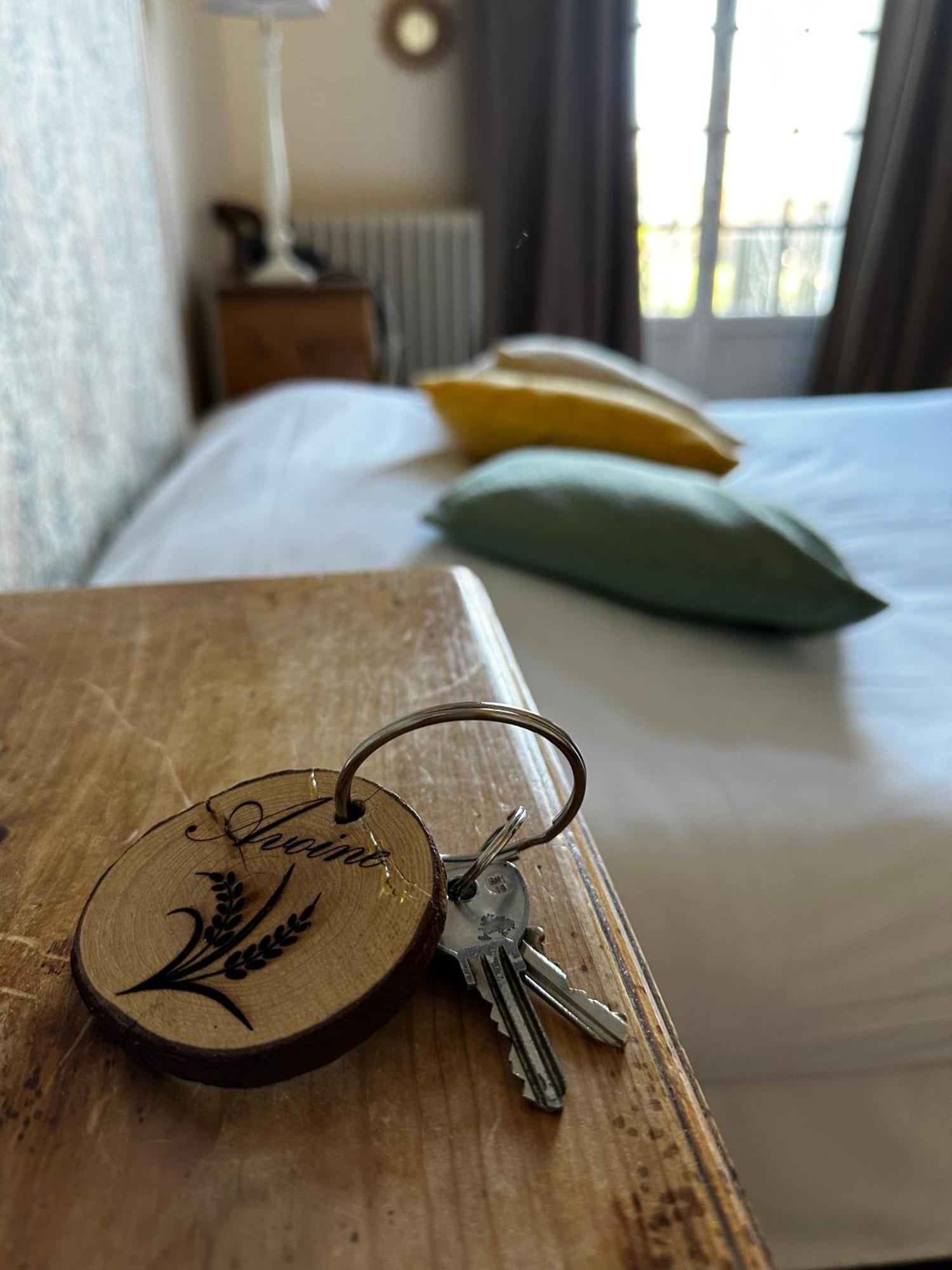 Hotel Les Grands Chenes Saint-Fargeau  Dış mekan fotoğraf